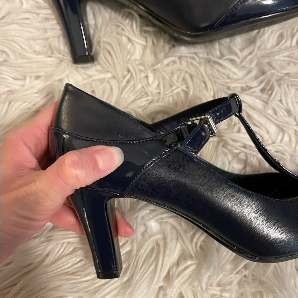 Navy | Giana Bernini | Memory Foam | Heels - Picture 5 of 15